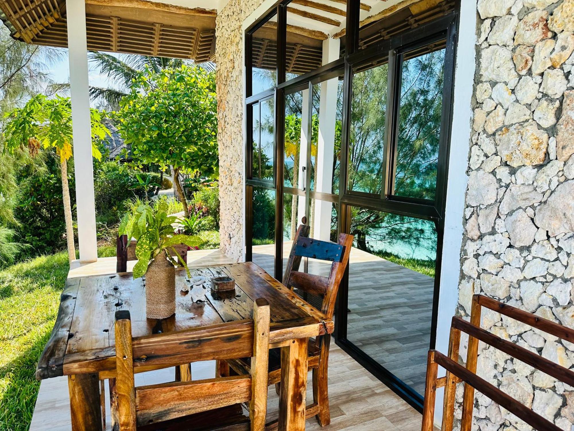 Z-Breeze Zanzibar Hotel Kiwengwa  Exterior foto